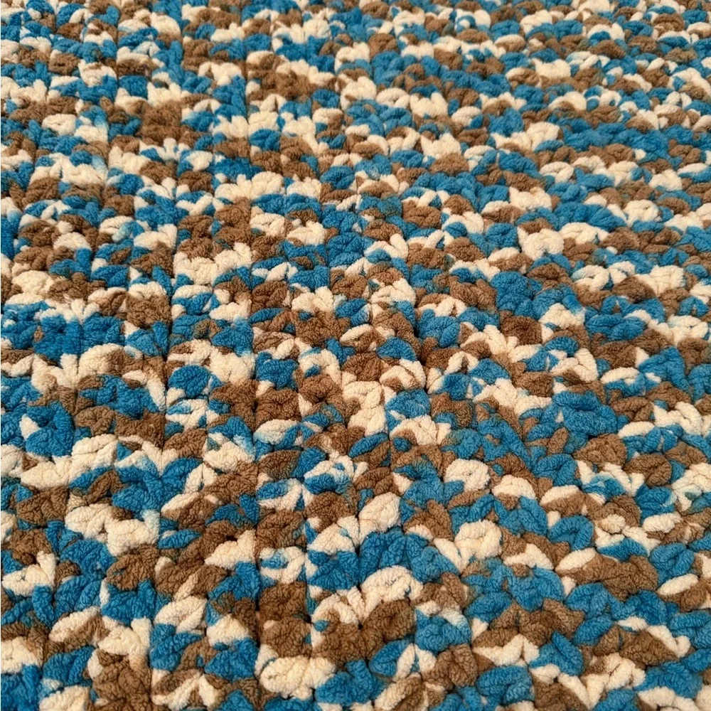 Cozy Blue,grey,white crocheted Blanket‎